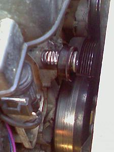 CLK 430(W208) Broken Pulley and Belt-2_06-25-09_1708.jpg