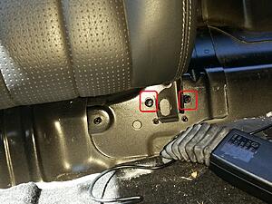 How to remove your W209 rear seats. Or &quot;My CLK55 AMG Superleggera&quot; haha-8wclv5y.jpg