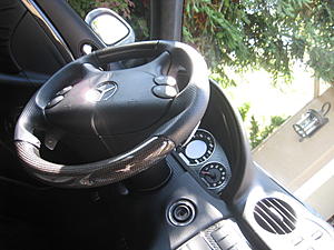 Carbon steering wheel for CLK63 BLACKSERIES-img_2996.jpg