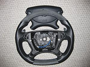 Carbon steering wheel for CLK63 BLACKSERIES-clk63-bs-st-ab_02.jpg