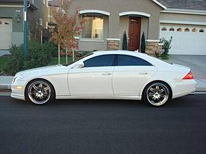 My Customized CLS550 White on Red-full-side-view-lowered-setting.jpg