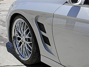 Cls Coupe 219 Custom Fron Fenders-p6210003-edited.jpg