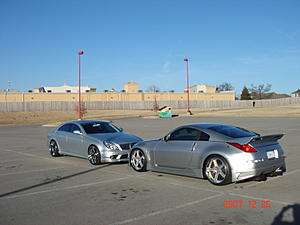 got some pics of  2 of my rides together-car-035.jpg