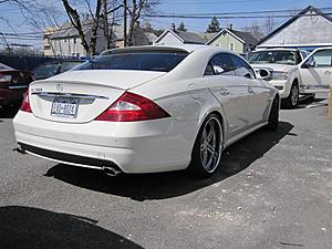 Just got my CLS detailed..Pics!!-img_0193.jpg