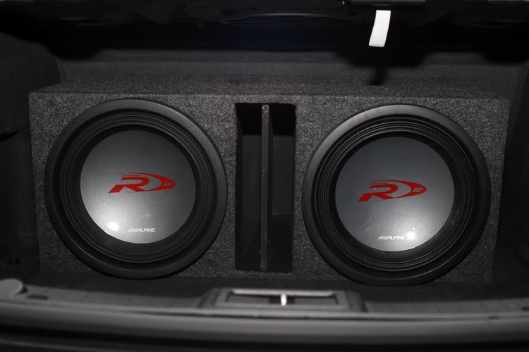 Best way to hook up car amp and subwoofer 2022