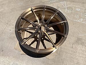 Custom wheels-c1fd82f1-6301-4b37-811b-251a00d80389.jpeg