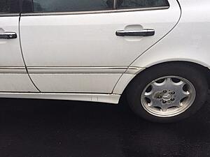 Should I be worried? '99 C280 and small rust spots-v1fbyrql.jpg