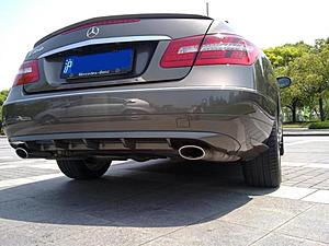 My E350 E Coupe with MercedesSports Package Spoilers-24052010280.jpg