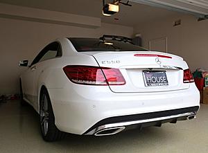 2014 E550C diamond white on red-ext-2.jpg