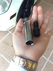 Replacement Lug Bolts-image-1044475759.jpg