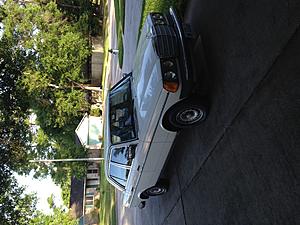 Post a picture of your W123!-image1.jpg