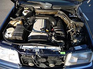 W124 E-Class Picture Thread-e320-engine.jpg