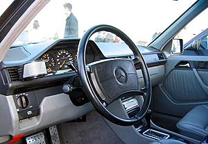 W124 Steering Wheel Thread-ground-control.jpg