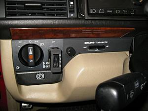 W124 Steering Wheel Thread-finished-dash.jpg