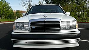 Im looking for the license plate filer piece for the front bumper-benzface2.jpg
