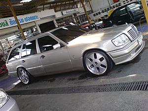 W124 E-Class Picture Thread-dsc02065-medium-.jpg