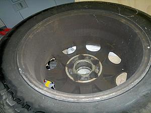 HELP!..where do these wheels come from??-02072011572.jpg