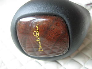 FS:OEM W124 Half Walnut Half leather Shift Stick-03.jpg
