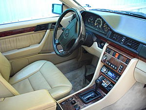 new W124-010.jpg