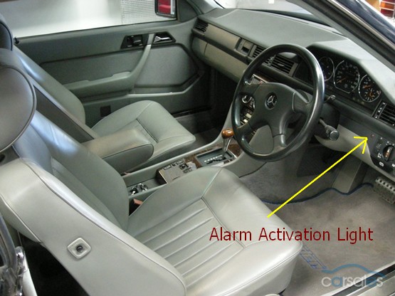 Part # 6004-8 MOMO Steering Wheel Hub Adapter Mercedes 300D W123 77-83 