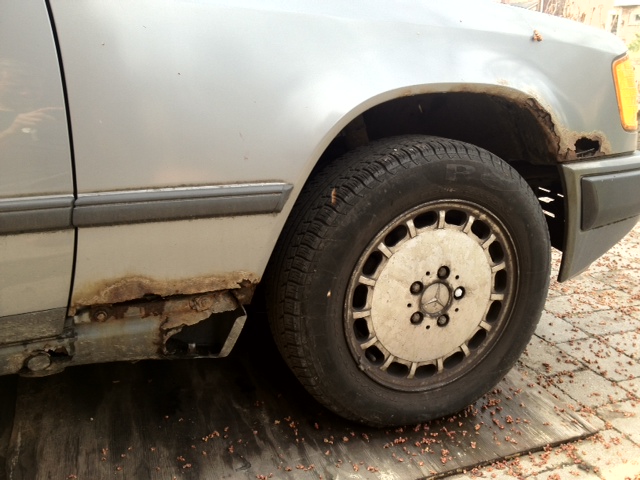 1987 300E with lots of rust - Advice on what to do please - MBWorld.org  Forums