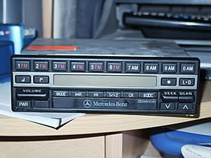 Wanted: All your old Tape-deck Beckers-radio-001a.jpg