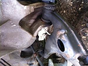 1994 E320 Wagon front control arm question-photo.jpg