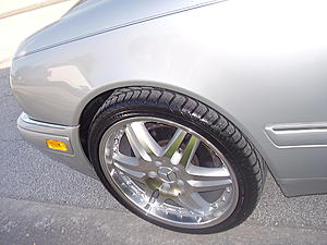 Please post your 19&quot; wheel/tire specs IF YOU ARE LOWERED and DON'T RUB-picture-006.jpg