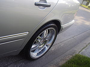 Please post your 19&quot; wheel/tire specs IF YOU ARE LOWERED and DON'T RUB-picture-008.jpg