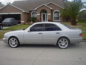 Please post your 19&quot; wheel/tire specs IF YOU ARE LOWERED and DON'T RUB-picture-017.jpg