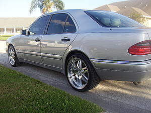 Please post your 19&quot; wheel/tire specs IF YOU ARE LOWERED and DON'T RUB-picture-001.jpg