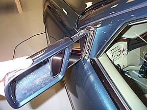 side mirror cover removal-dcp40465.jpg