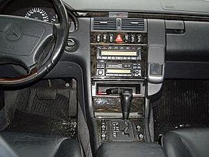 stock audio system with Bose &amp; cd changer, how to replace with existing HU, amp, sub:-mb-e420t-radio.jpg