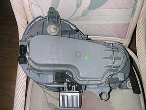 OEM Xenon headlights-dscn4511.jpg