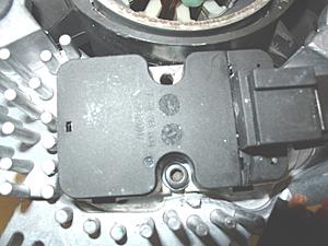 Early W210 Blower Motor Regulator Replacement DIY Here...-fan-unit4.jpg