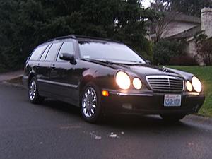 How many miles do you have on your E Class?-black-mb-009.jpg