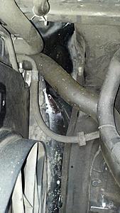 Is there a likely culprit for a coolant leak in this area?-e320-coolant-leak.jpg