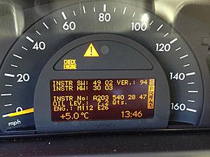 Check exact oil level measurement thru Dash?-img_39122222.jpg