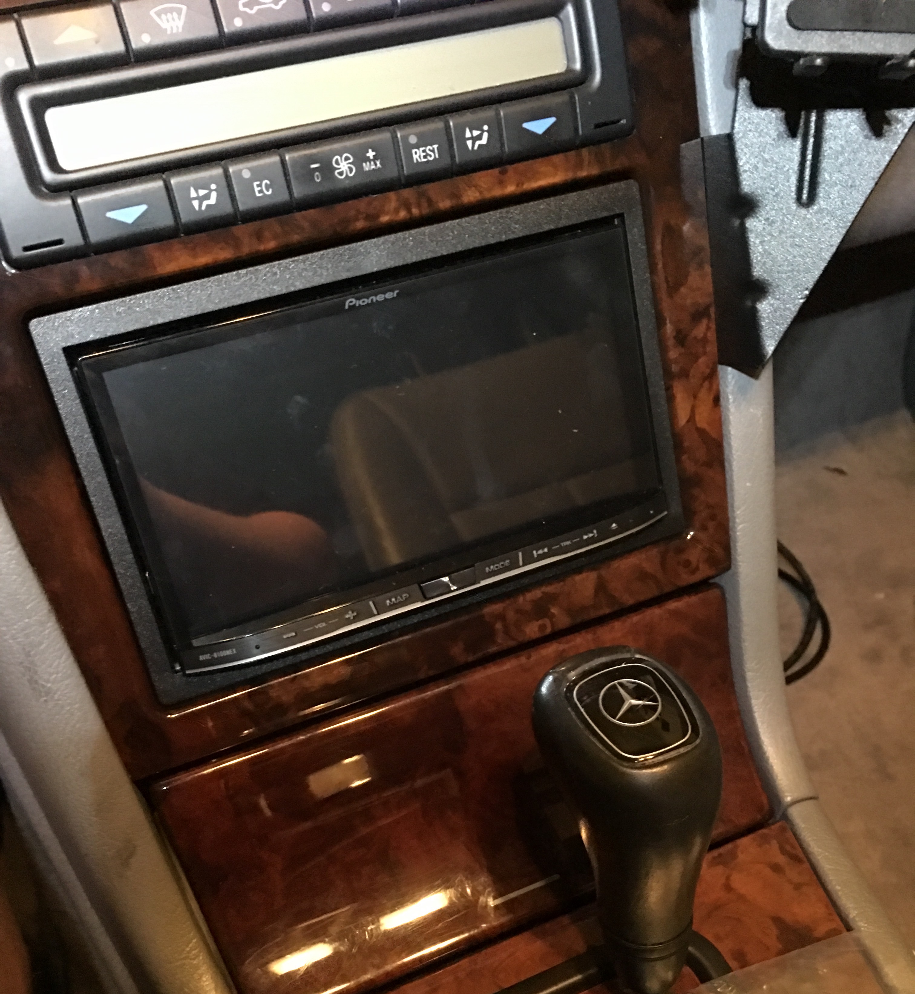 For Mercedes Arocs Car Radio Panel Installation Frame Double Din 2-DIN Black