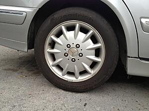 Some questions about my Rims + Center caps-or5ck8g.jpg
