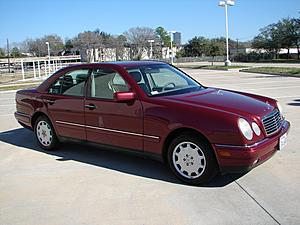 ***Post Pics Of Your W210 E-Class!!!***-dsc02329.jpg