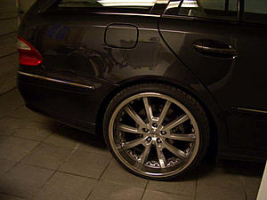 Would a 20x9 20x11 wheel fit the e-class?-cimg2668.jpg