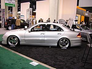 Back from CES, Pics of a W211 and a W216-p1020022.jpg