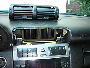 InCarTronics (Formerly EuroCarPhone) new Hands Free Kit-dscn0352.jpg