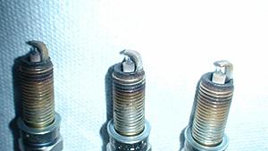 Holy!!! Look at my spark plugs-dsc01848.jpg