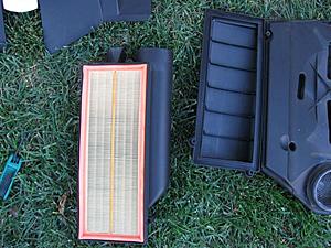 How to replace w211 air filter ?-rsz_air_filter_change_05.jpg