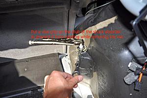 DIY:  Replacing an airmatic self leveling rear shock absorber-pic4.jpg