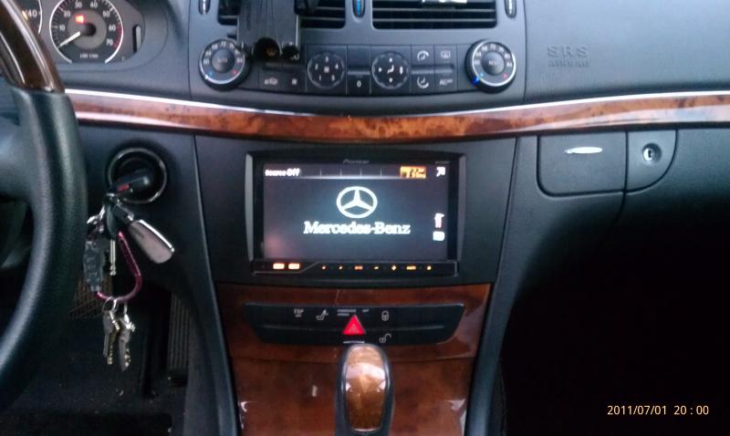 Mercedes E-Klasse W211 - Autoradio Radio mit XAV-AX1005DB - 2DIN