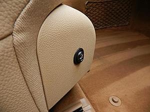 What is this switch???-seat2.jpg