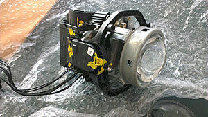 FS: E, CLS Bixenon w/ Active Corner Projector-imag0054.jpg